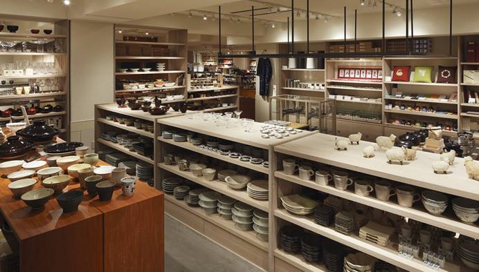 国庆去东京？那这条微信你得收好了！20家不务正业的最时髦小店让你买不停……