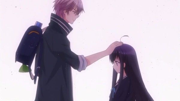 男友忘不掉前任怎么办,忘不了初恋男友