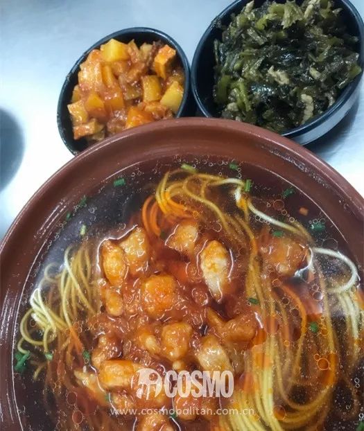 乐活家｜偷偷告诉你：这些上海米其林餐厅100元吃到扶墙！国庆去打卡