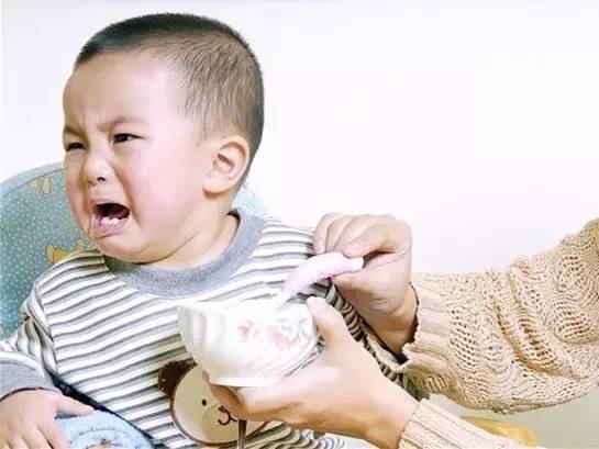 宝宝厌食挑食应该怎么解决,专家支招挑食孩子饮食