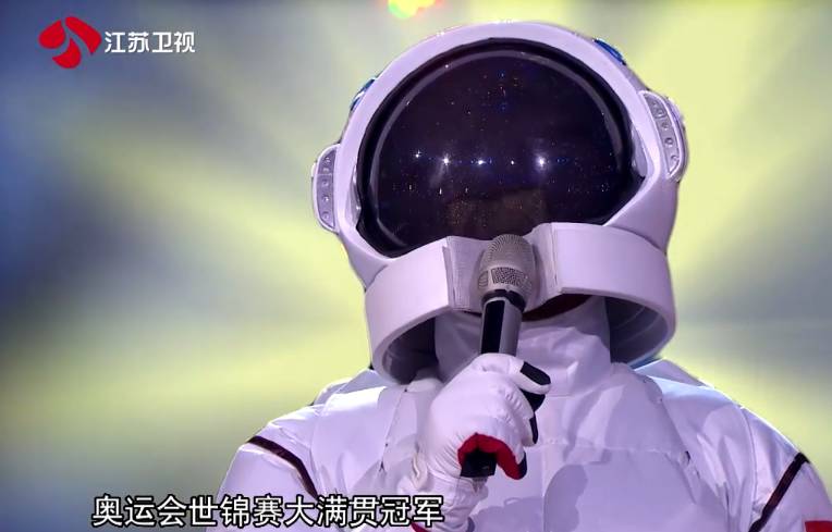 张杰跳高,张杰周杰伦打篮球