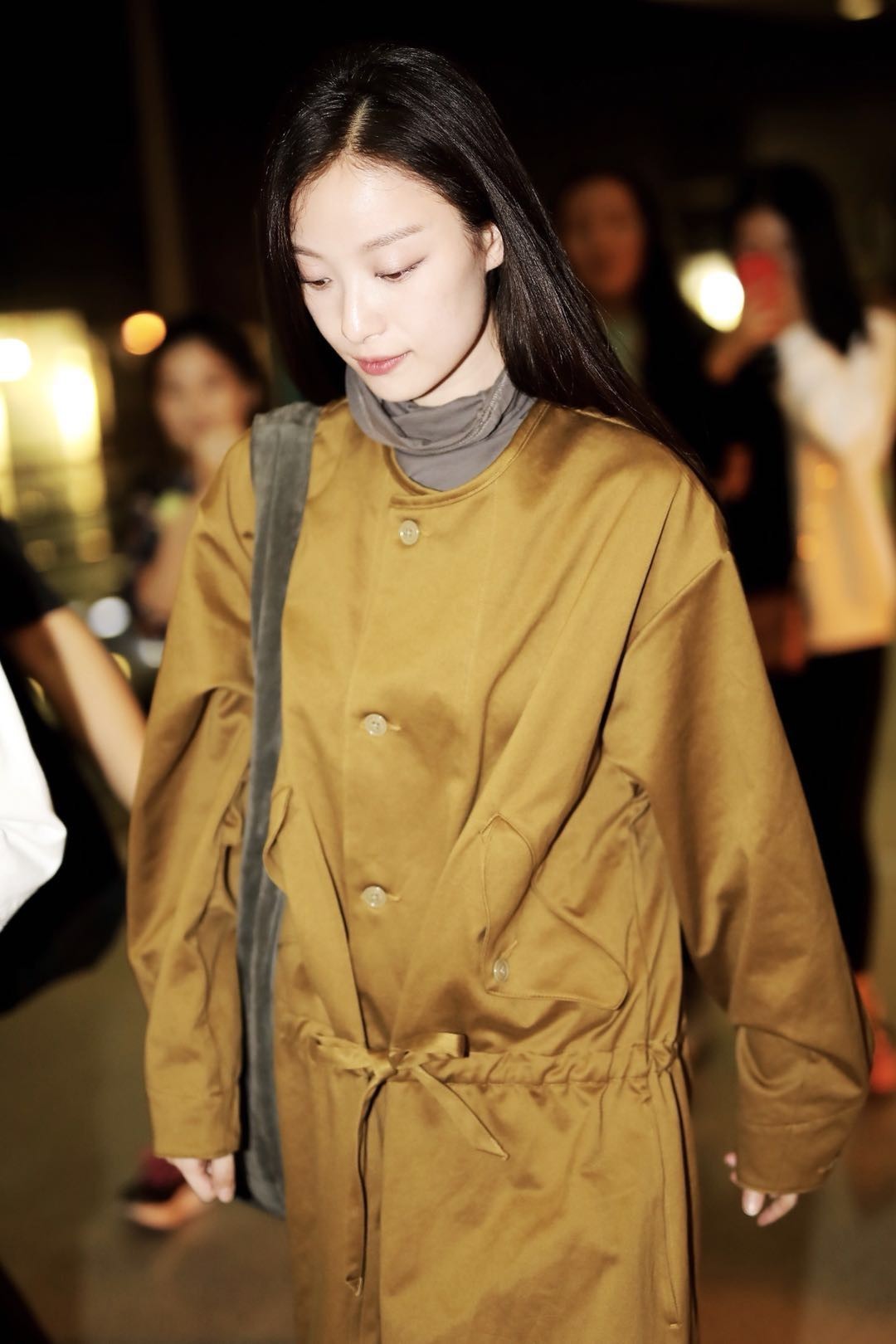 秋冬大换季 花儿挑新装 看时尚精对平庸说NO!