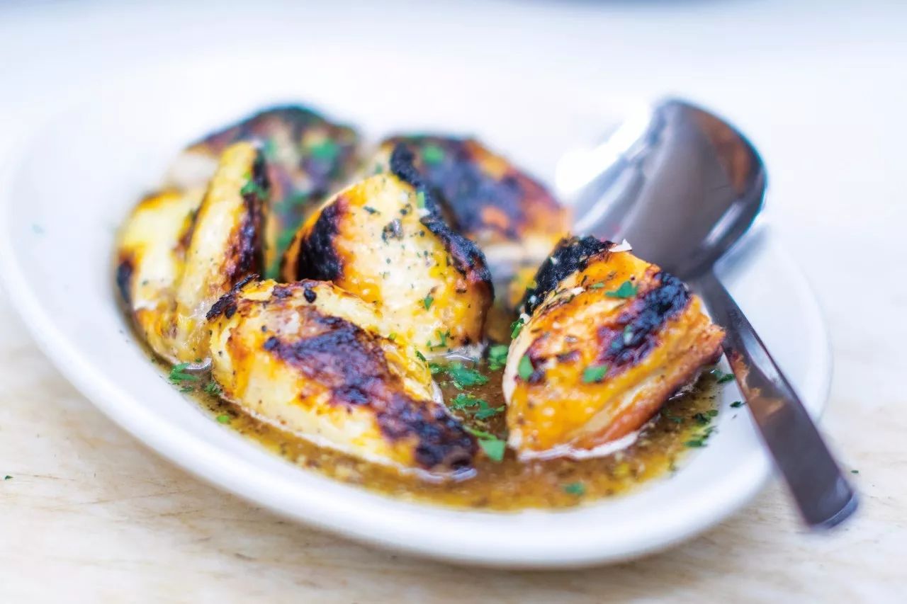 selenagomez为海莉发声,selenagomez为海莉澄清