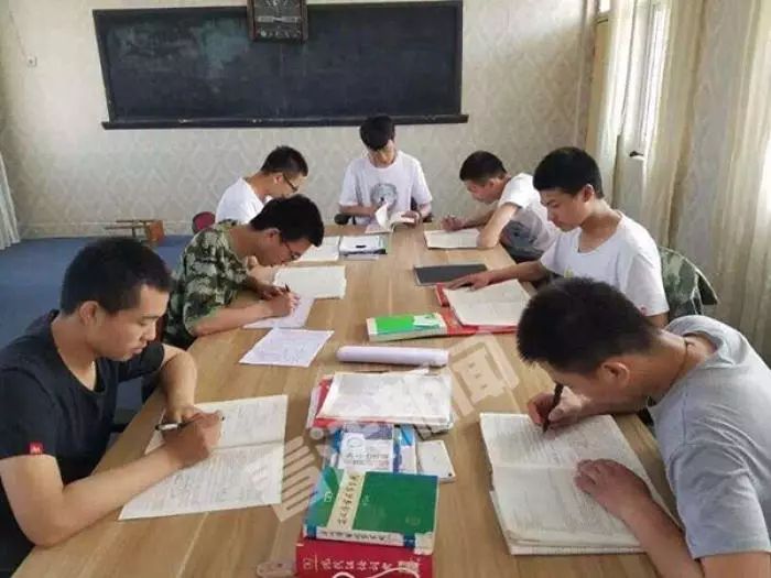 10号发工资和15号发工资的区别,公司10号和20号发工资有什么区别