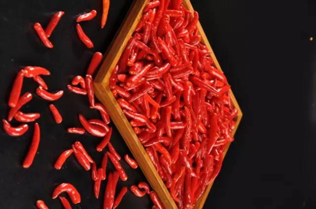 胃寒是冷饮吃多了吗,吃冷饮胃寒了吃什么药