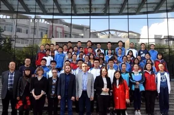 一周播报39期｜苏宁云商落户、秋季花展、书法展、港澳签注便捷化……国际化青白江给你好看！