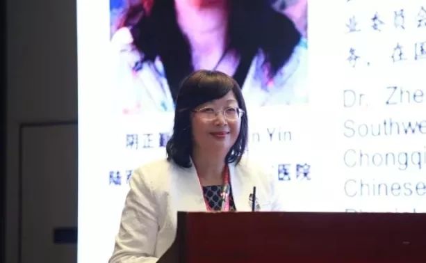 重庆医学界又出大新闻，谁说白内障青光眼不可逆……