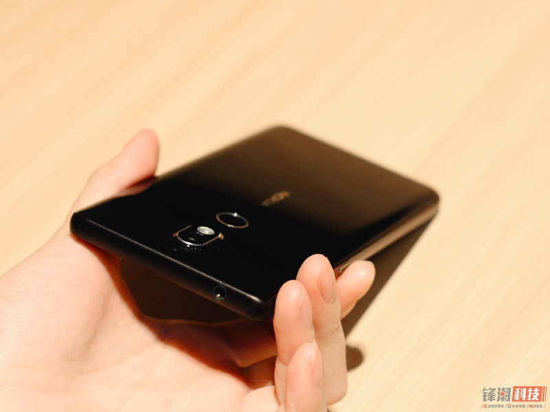 蔡司加强版和星趣控,诺基亚nokia7评测视频