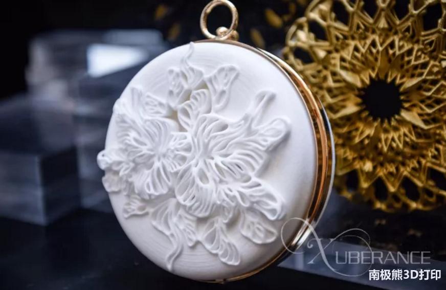 真的美爆了！华曙高科携手极致盛放推出3D打印TPU手包