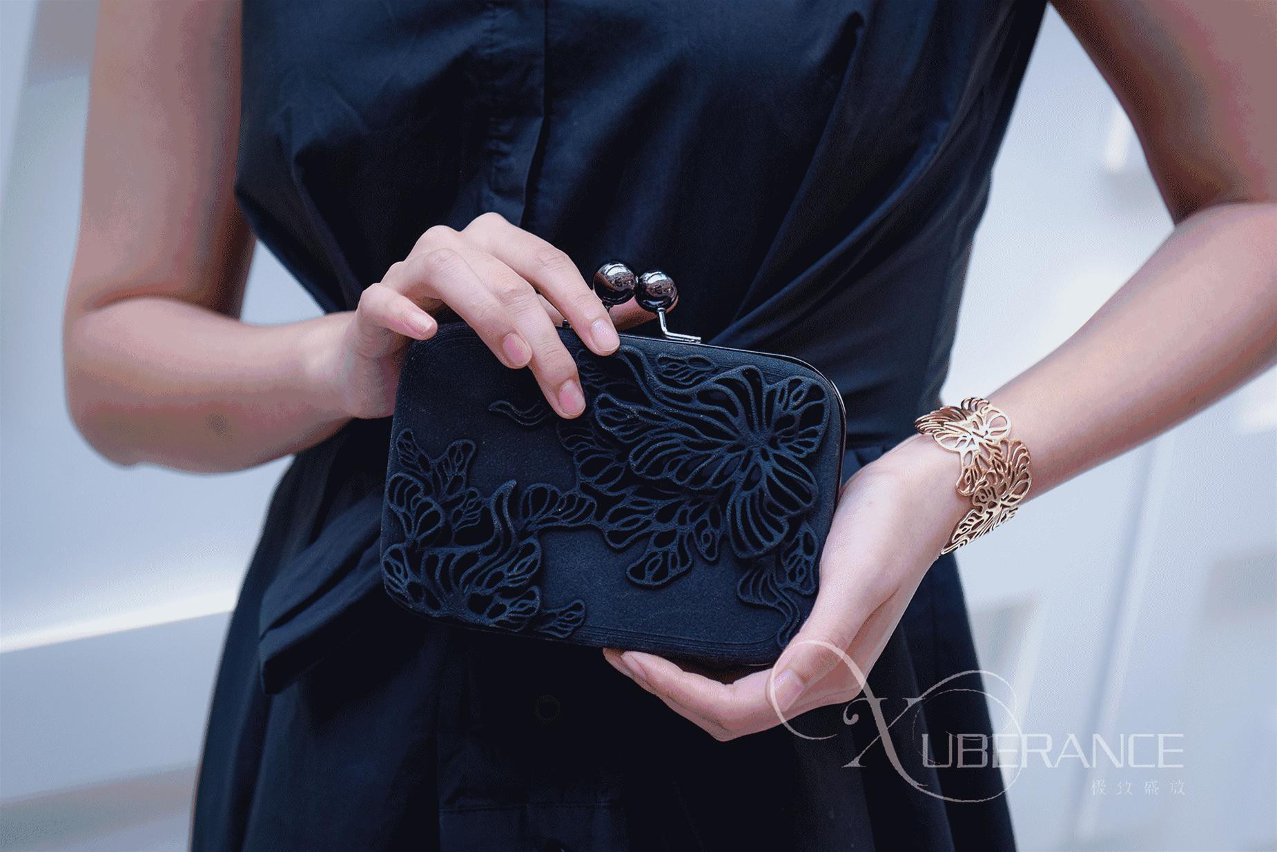 真的美爆了！华曙高科携手极致盛放推出3D打印TPU手包