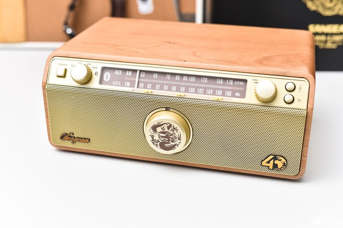 听见好时光不适时宜地入了一台蓝牙收音机