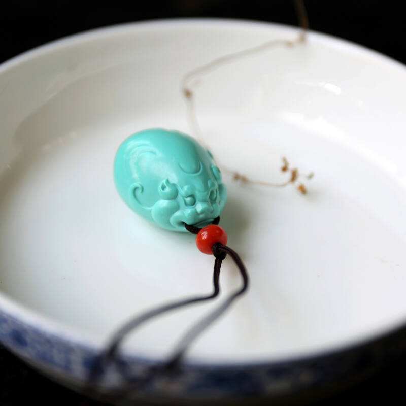 最简单鉴别绿松石真假视频,一招鉴定绿松石