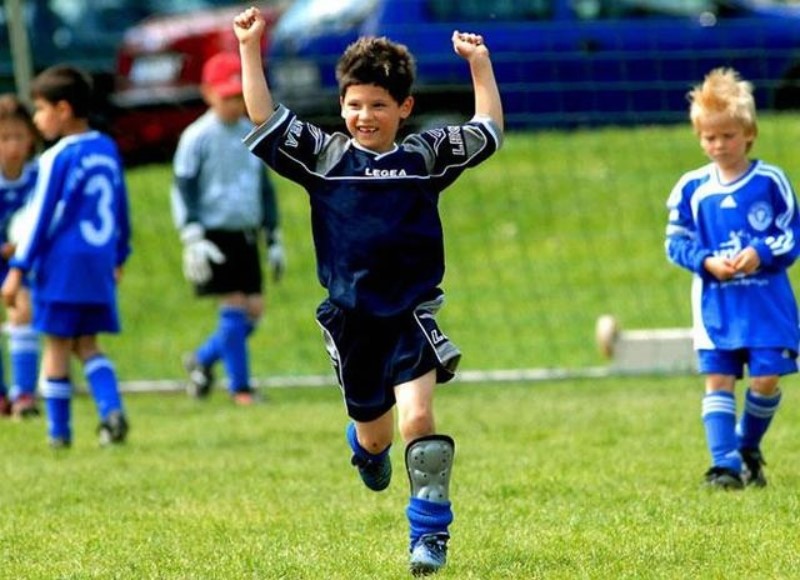 德国王朝列表,3冠王球队