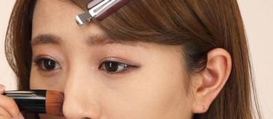 粉饼如何涂抹,粉饼如何用散粉刷