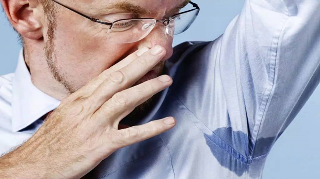 夏天狐臭怎么彻底去除,狐臭夏天怎么遮气味