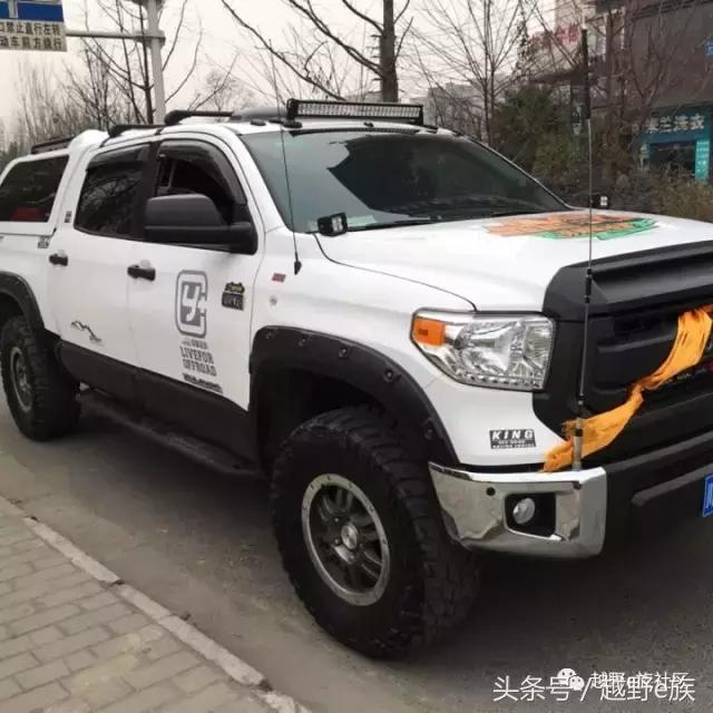 丰田坦途3.3t柴油版改装,丰田坦途trd全新款2022款改装