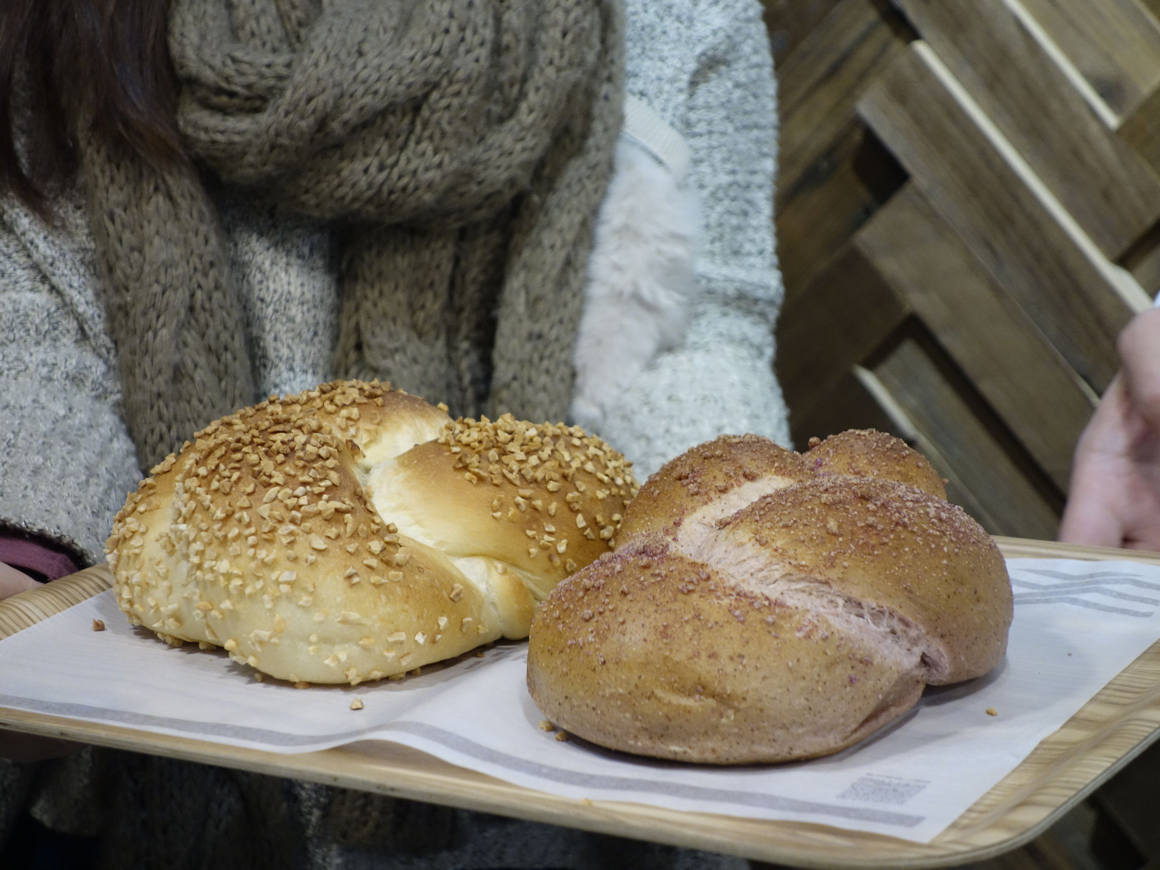 喏，这是一份你想要的20款原麦山丘面包大测评（内含6个彩蛋菜单）