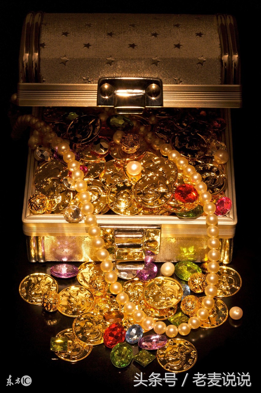 老麦说说：偏财往往都是投机、意外财，随便买个彩票，中大奖；买股票，涨停