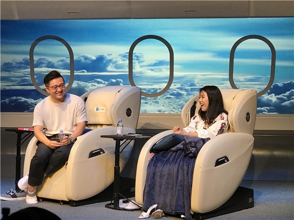 搭讪成功率高的场所,在机场搭讪女星