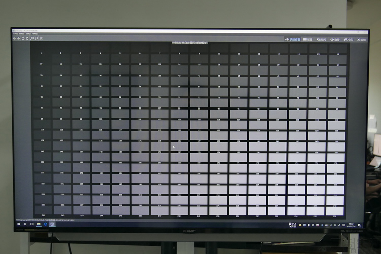 电视超窄边框和全面屏,夏普旷视s60价格