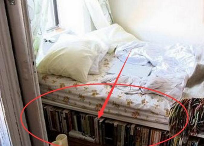 床下有人诡异的表现,床下藏了个可怕的东西