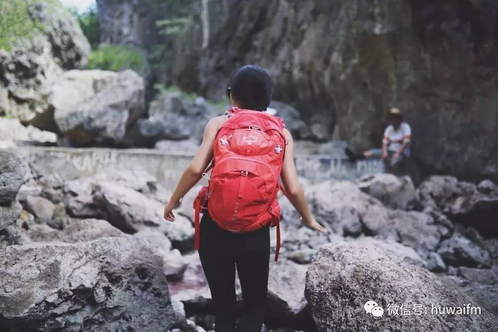 小鹰背包女生用哪个,小鹰背包子母包