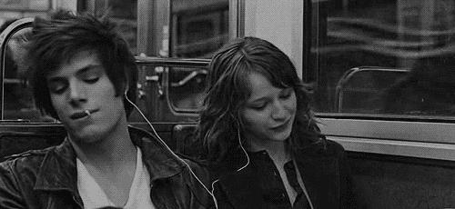 发什么朋友圈让人觉得很吸引,朋友圈怎样发才会更有趣