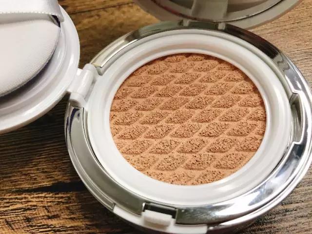 天热底妆浮粉,大热天怎么上底妆