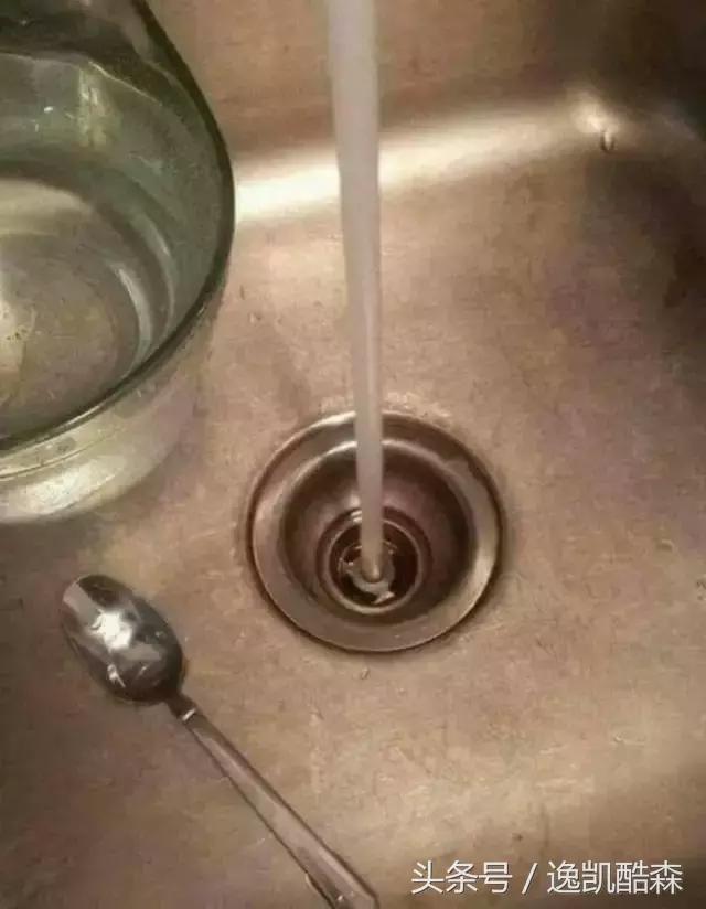 刚好插进洞洞，强迫症会爽到极点~