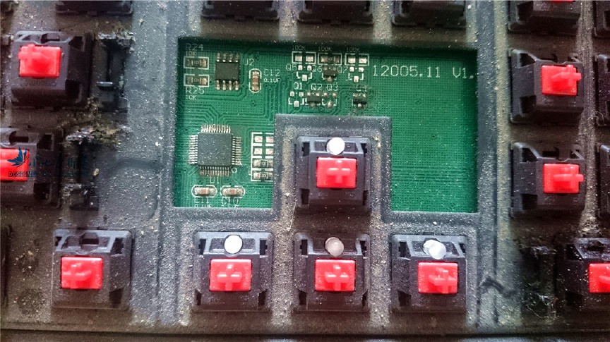 机械键盘如何调节背光,所有的机械键盘都可以调背光吗