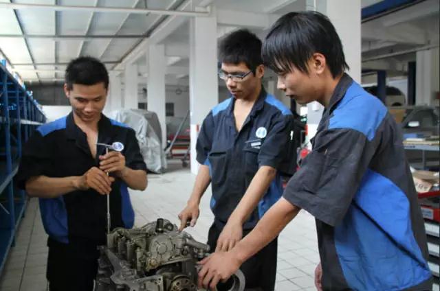 最牛汽修师傅,中国最厉害的汽车维修师傅