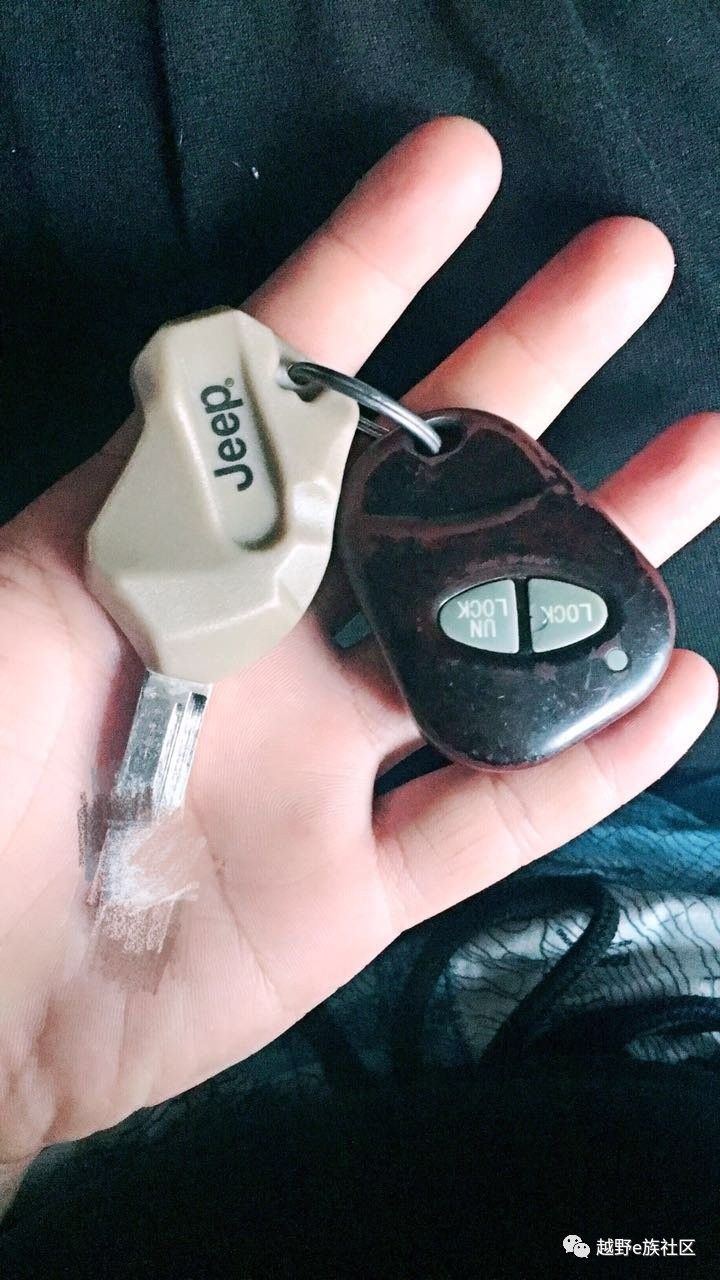 新人首单0.01元贴纸,新车第一次贴单需要交罚款么