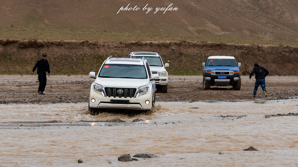 无人区穿越多少公里,无人区穿越和荒野求生哪个难