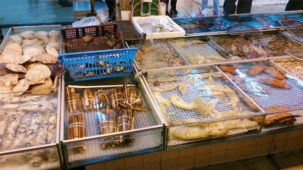 来秦皇岛去哪吃海鲜实惠,来秦皇岛必吃的美食小龙虾