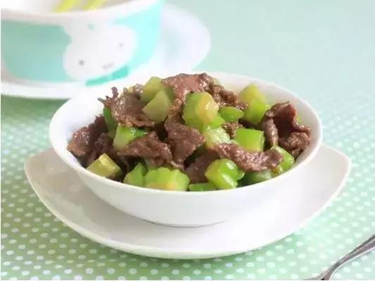 孩子热痱子怎么治好得快,小孩热痱子怎么治好得快