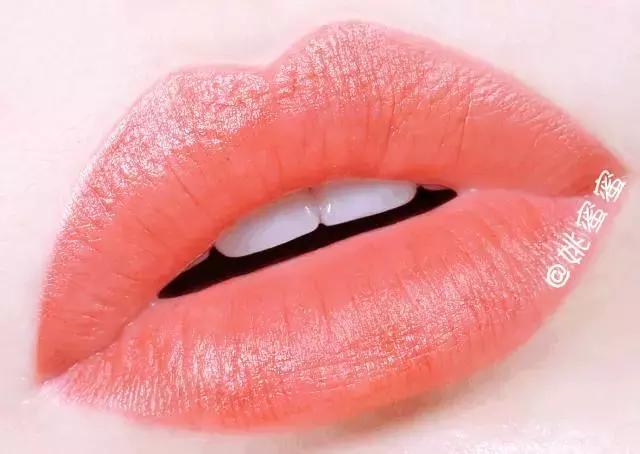 nars最火的豆沙唇膏笔,narsbolero唇膏笔