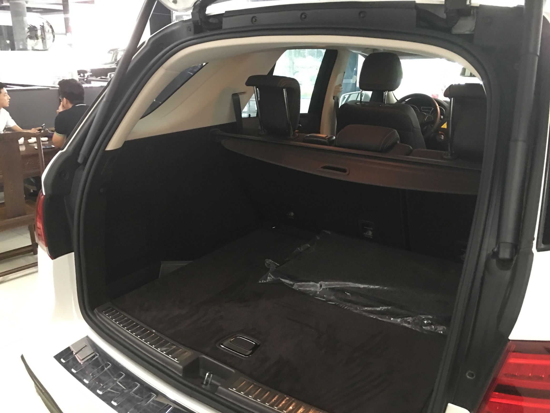 80万买gle400e,80万的奔驰gle