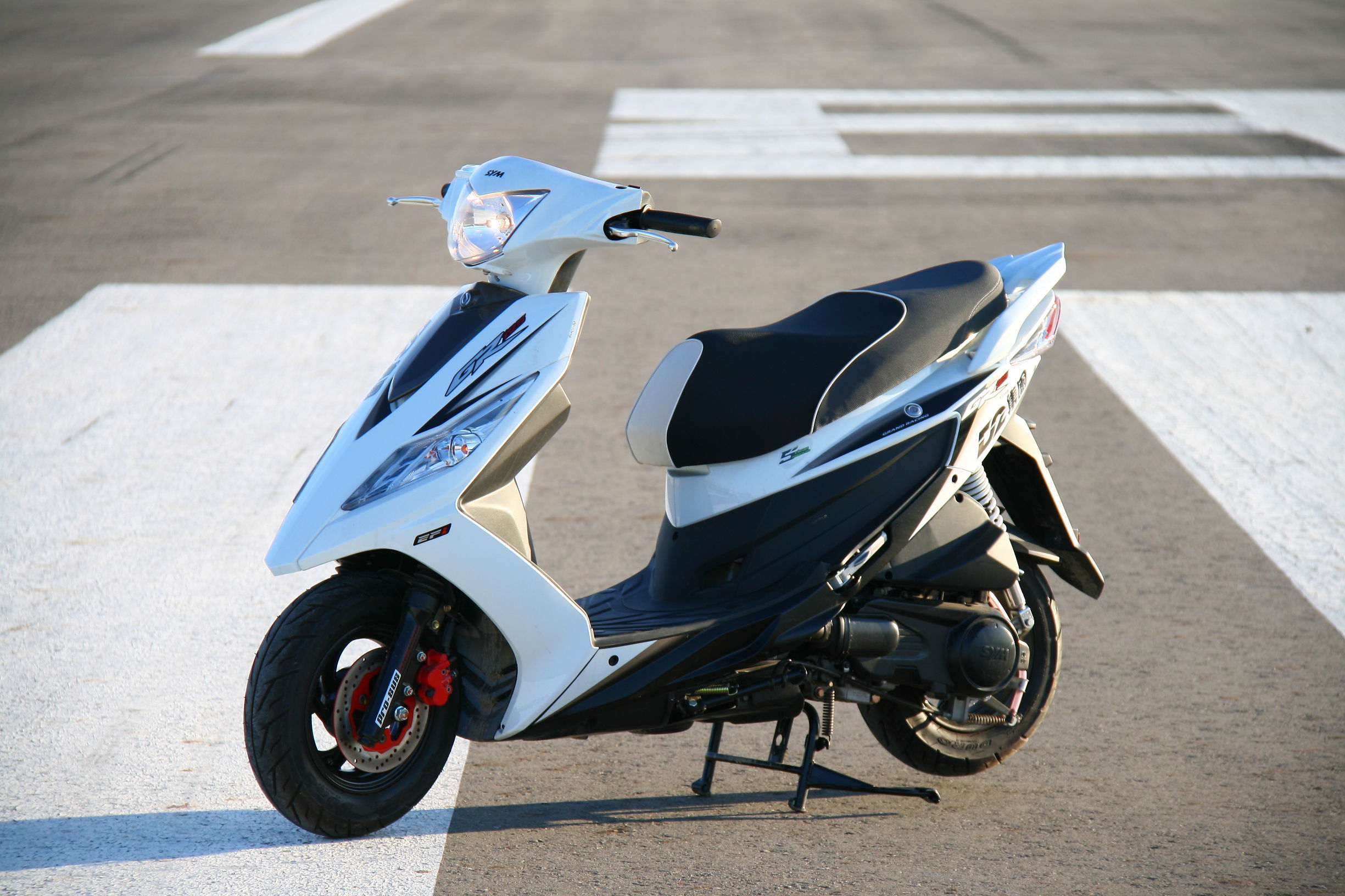 小丙测评续航,小丙评测just1