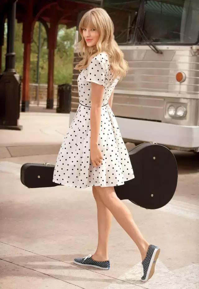 这五款帆布鞋穿上去低调又休闲,这些帆布鞋更适合学生党