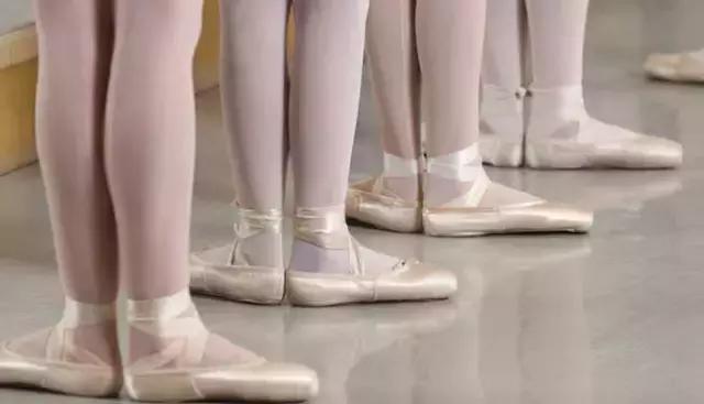 臀部塑形瑜伽体式一小时编排,普拉提瘦腰臀部塑形课60分钟