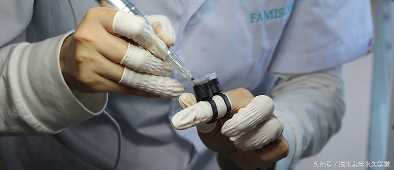 刚做好的美瞳线发蓝还能补救吗,如何防止美瞳掉出来