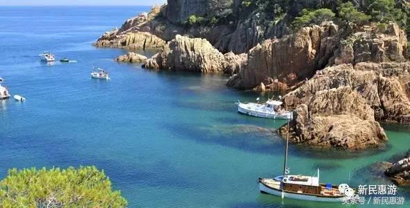 在伊比萨岛上邂逅全球大牌