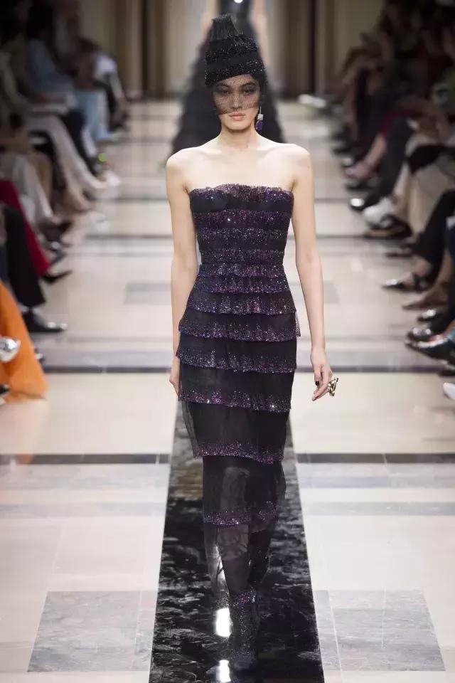 平胸穿搭矮个子,贫胸系穿搭