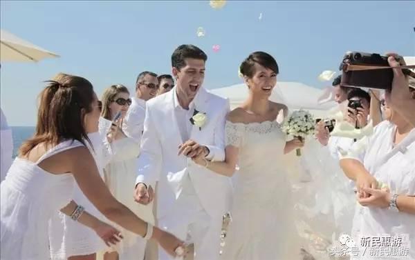 在伊比萨岛上邂逅全球大牌