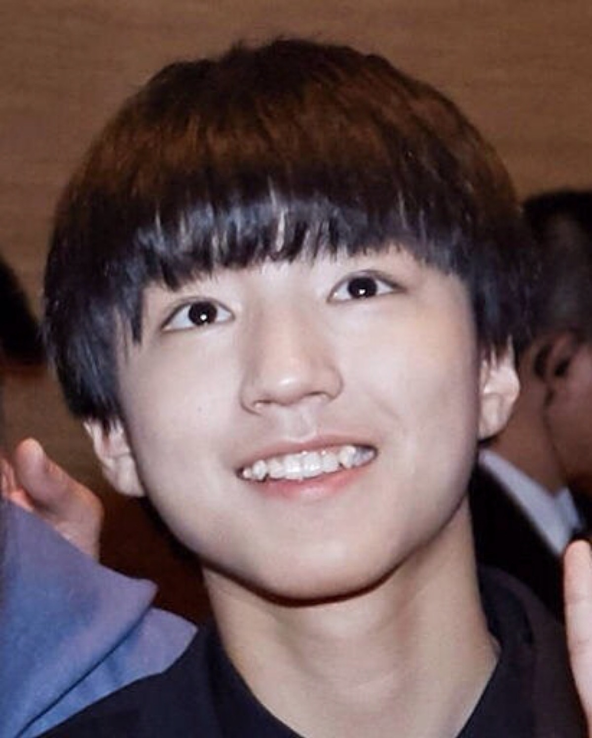 老虎牙能磨平吗,虎齿可以拔除吗