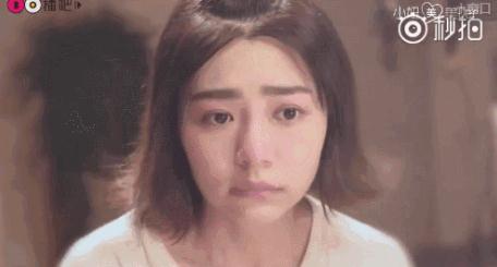 杨幂眼皮松弛怎么补救的,杨幂眼睛肿了怎么回事