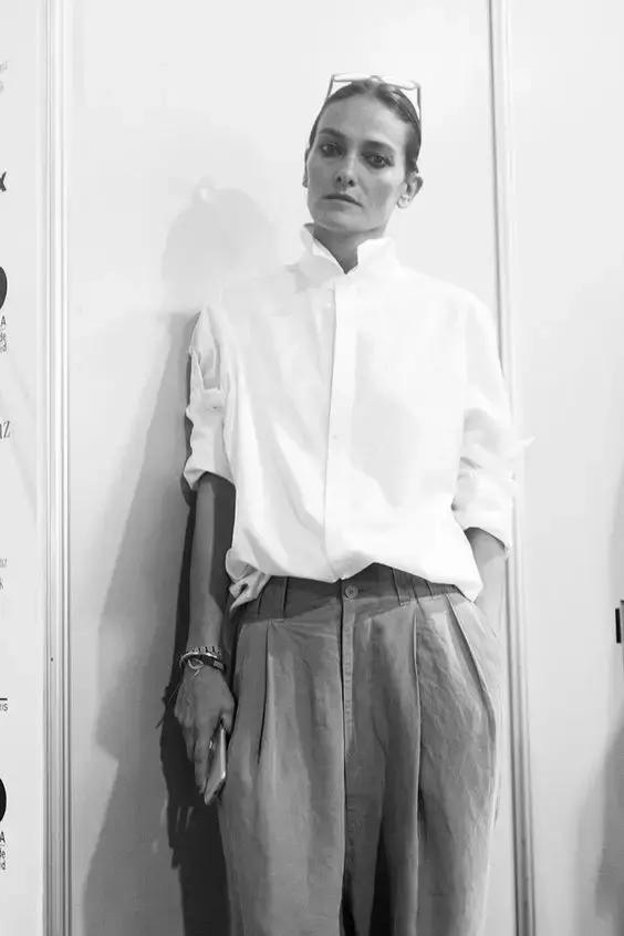 平胸穿搭矮个子,贫胸系穿搭