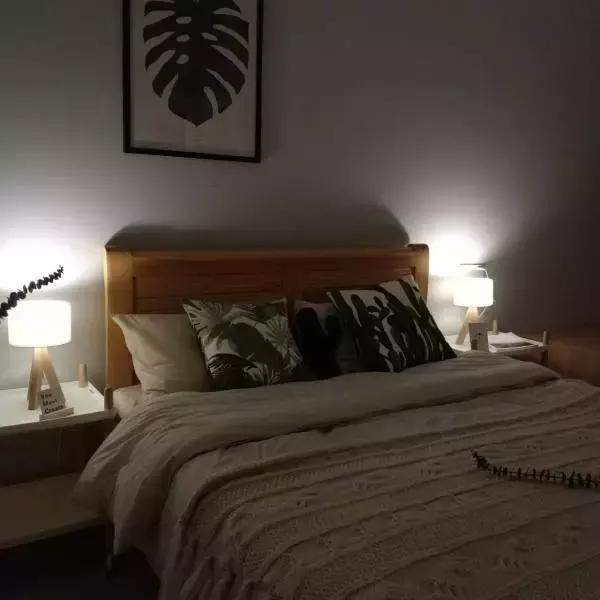 美呆！成都110㎡旧房爆改，缩小客厅拥有了4个卧室