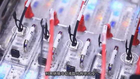 阿里浸没式液冷服务器,把服务器放进水里