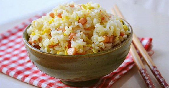 丧夫后母亲疯癫半生，最后一年她的行为让我肝肠寸断